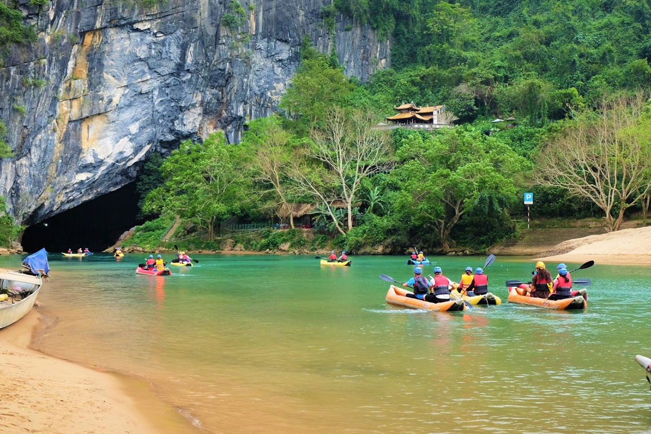 HUẾ - PHONG NHA - ĐÀ NẴNG