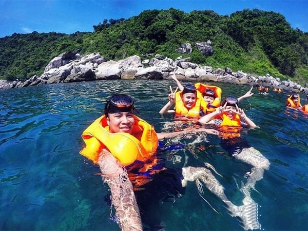 TOUR LẶN NGẮM SAN HÔ SƠN TRÀ #5